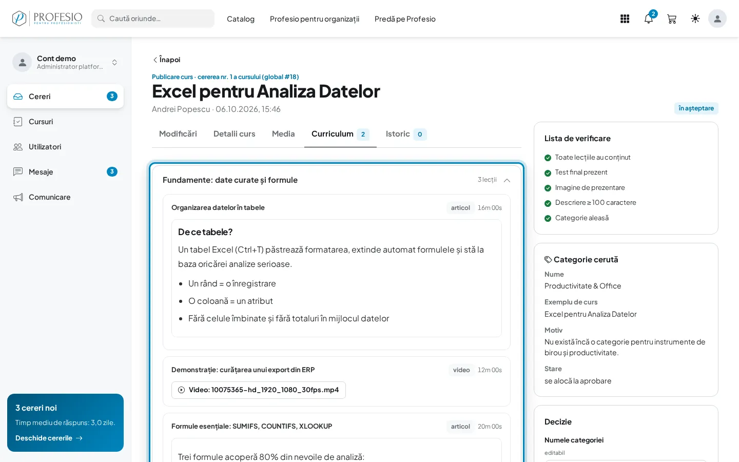 Fila „Curriculum”, cu prima secțiune deschisă