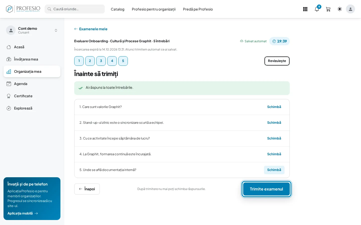 Pagina de revizuire și butonul „Trimite examenul”